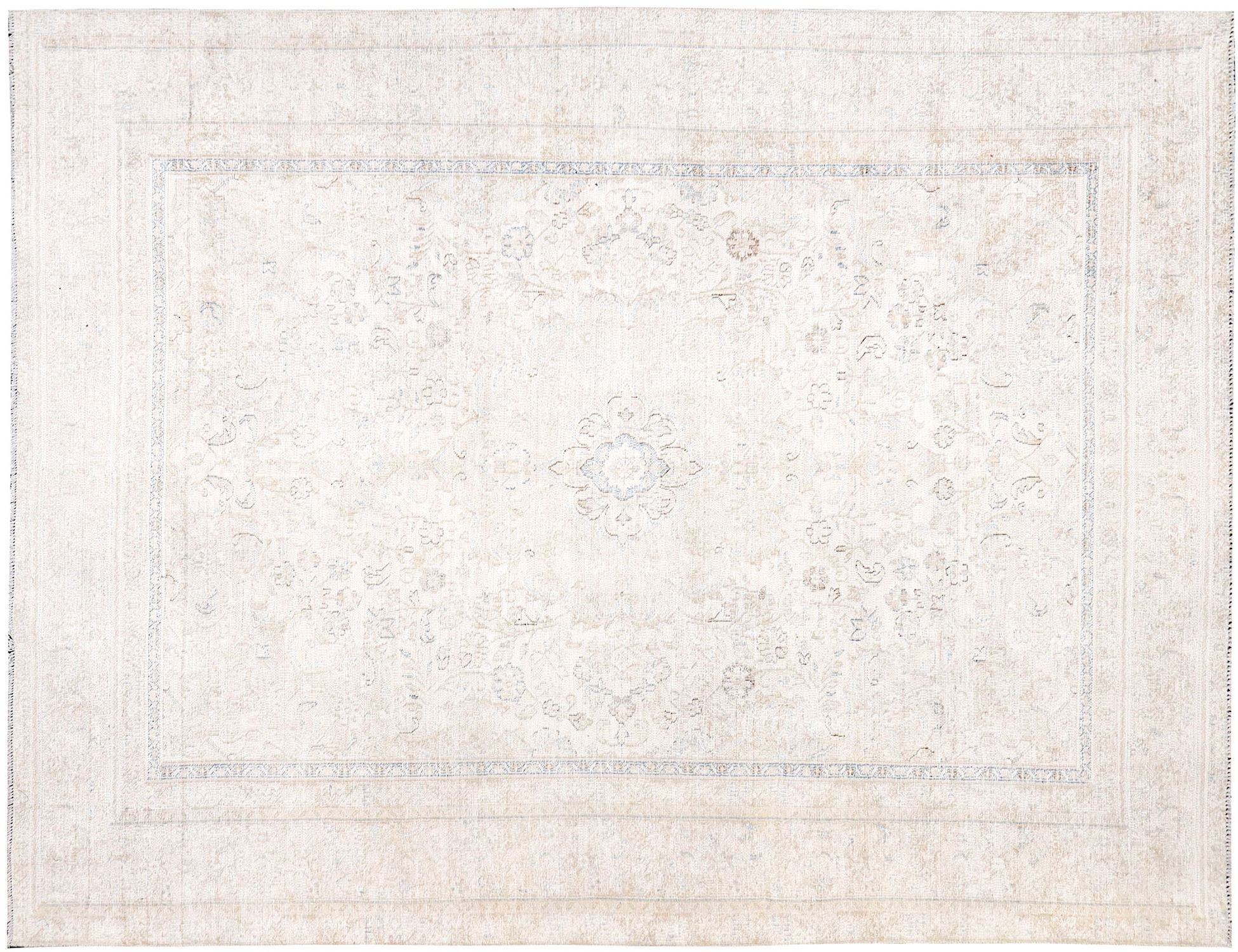 Tapis Persan vintage  beige <br/>322 x 231 cm